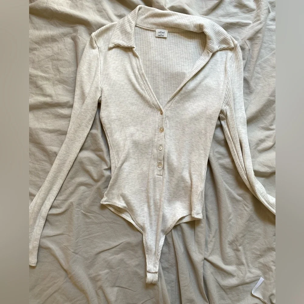 Aritzia Charlotte bodysuit - Picture 4 of 4
